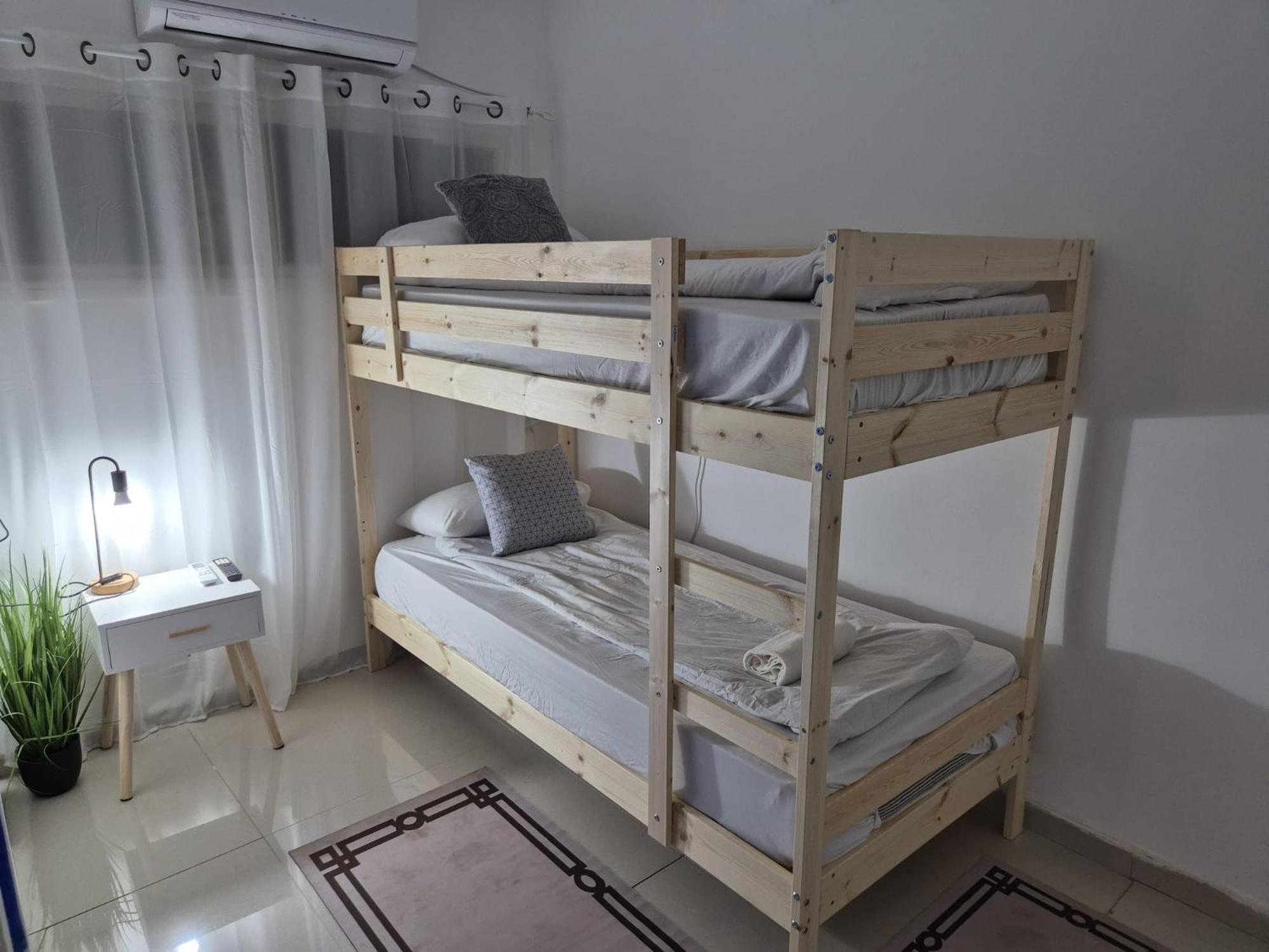 Ferienwohnung Duke Of The Dead Sea By Crown Neve Zohar Exterior foto